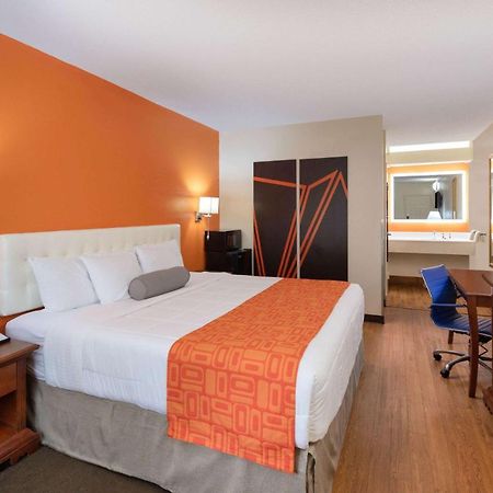 Howard Johnson By Wyndham Savannah Ga Georgetown Zewnętrze zdjęcie