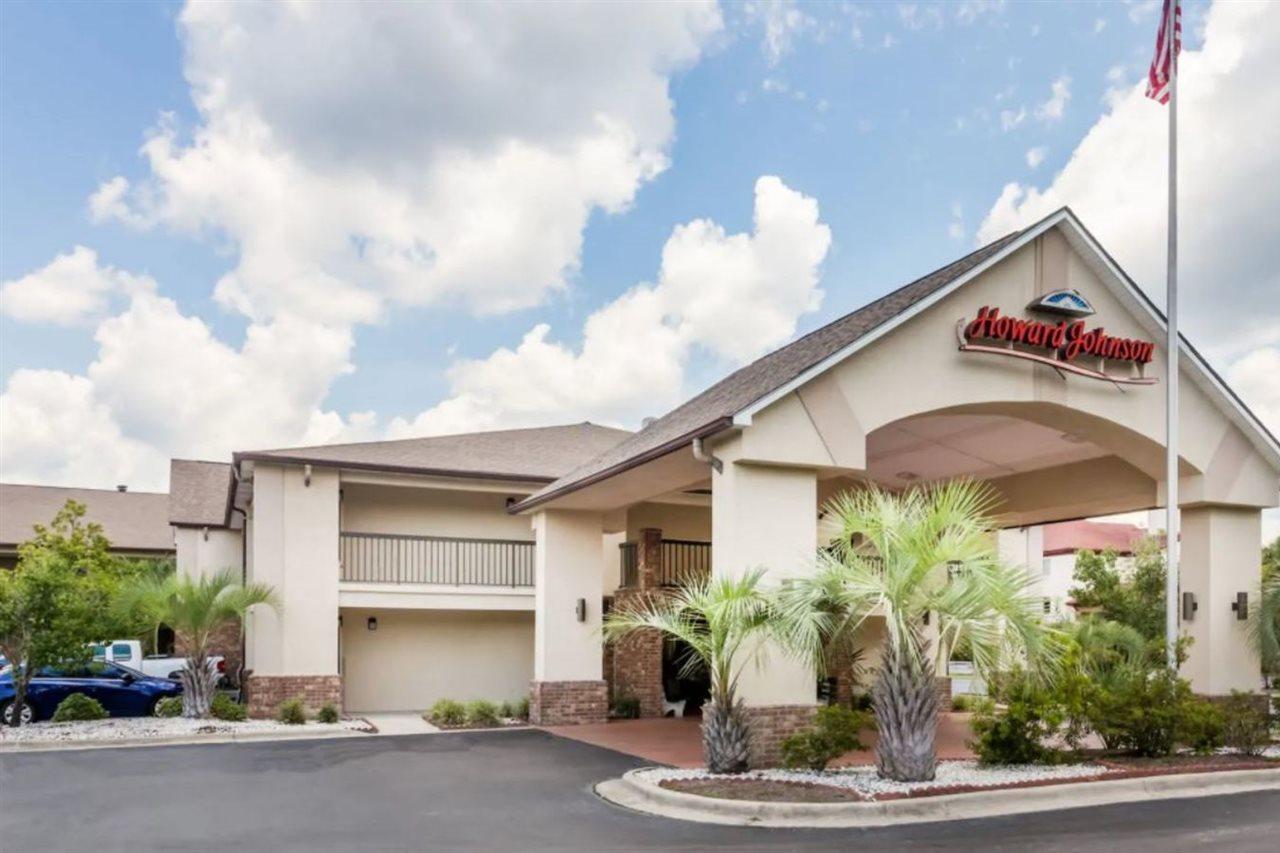 Howard Johnson By Wyndham Savannah Ga Georgetown Zewnętrze zdjęcie
