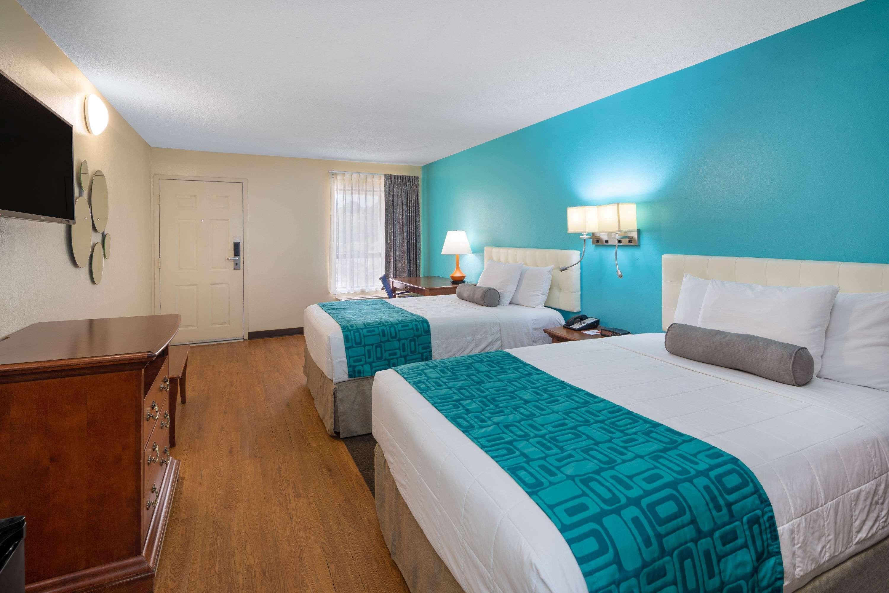 Howard Johnson By Wyndham Savannah Ga Georgetown Zewnętrze zdjęcie
