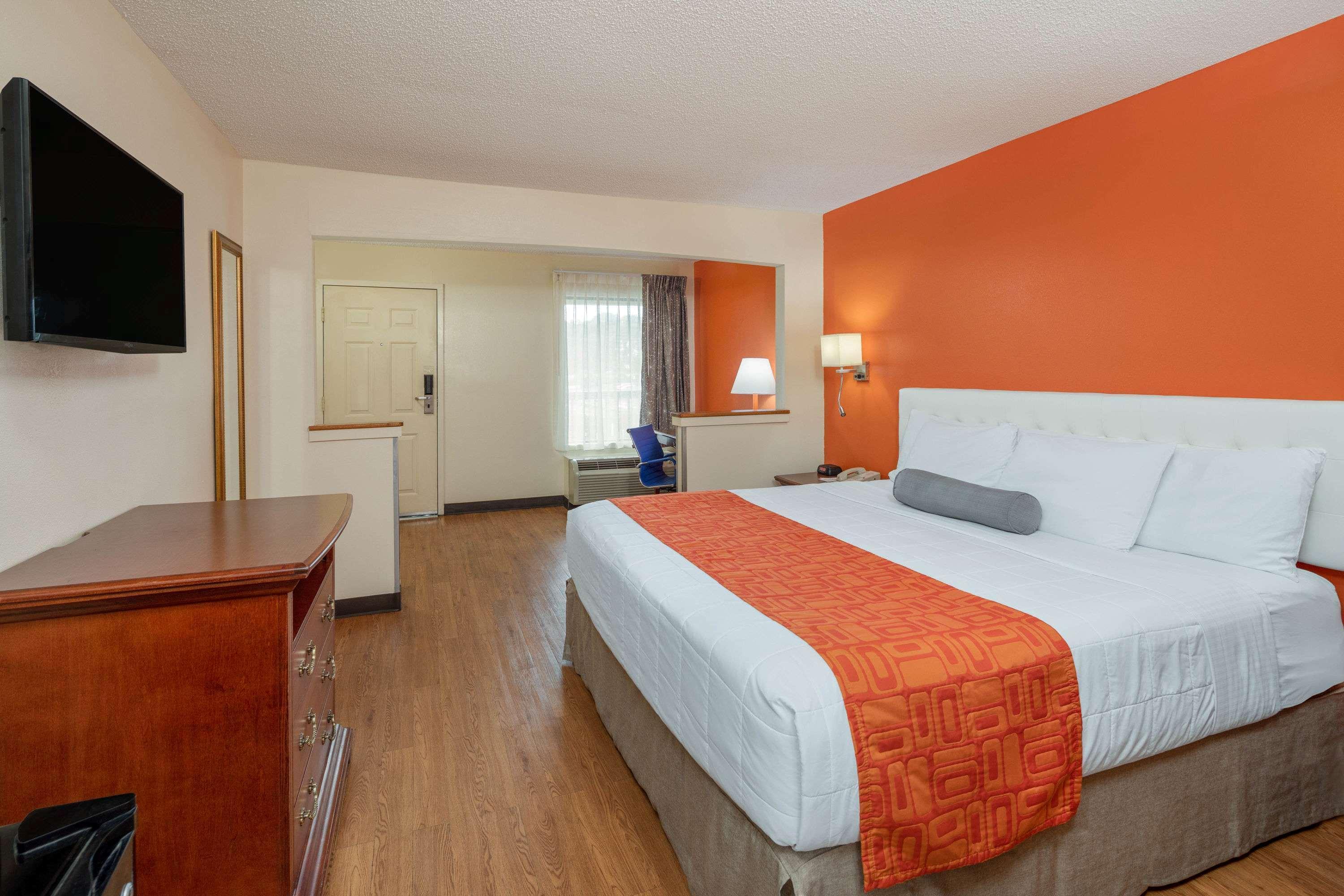 Howard Johnson By Wyndham Savannah Ga Georgetown Zewnętrze zdjęcie